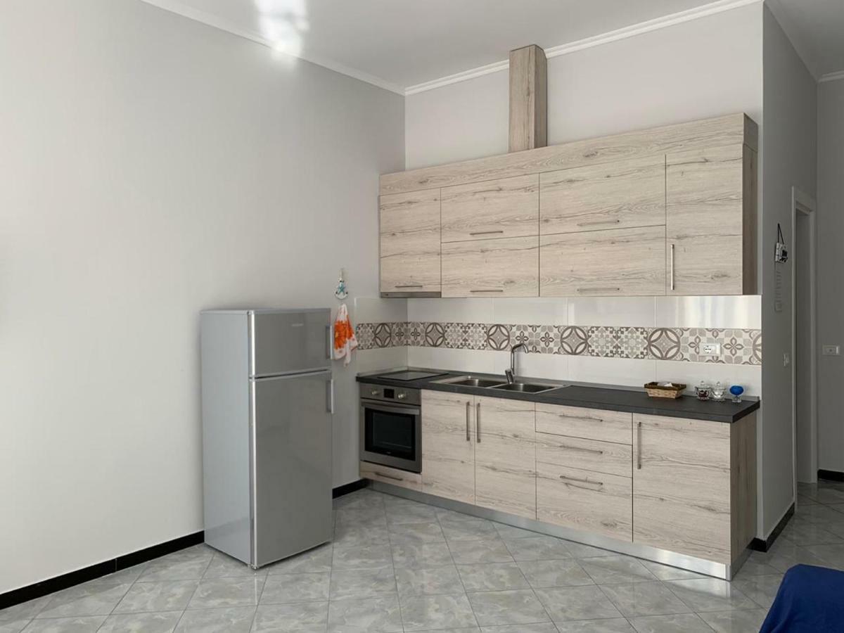 Melody Apartment Vlorë Exterior foto